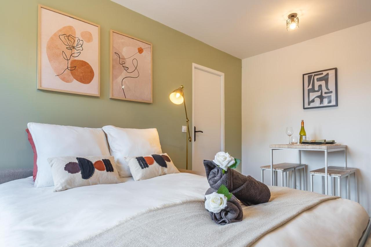 L'Ecrin Des Bois - Proche Aeroport Beauvais, Chantilly, Foret De Hez-Froidmont, Parking Public Gratuit, Wifi & Netflix Clermont  Esterno foto